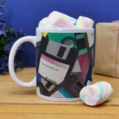 Mug "Disquette" Et Ses Guimauves Torsade X5 -cadeaux boutique Disquettes mug torsades guimauve avant 1