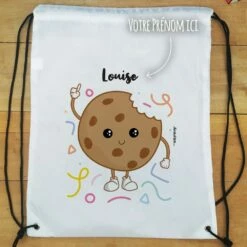 Sac à Dos Sport Personnalisé : Gym, Piscine... - Cookie - Cadeau Fille,garçon 9 Sac à Dos Sport Personnalisé : Gym, Piscine... - Cookie - Cadeau Fille,garçon -cadeaux boutique Rentree scolaire Anniversaire prenom de votre enfant Cookie personnalise sac a cordon plat