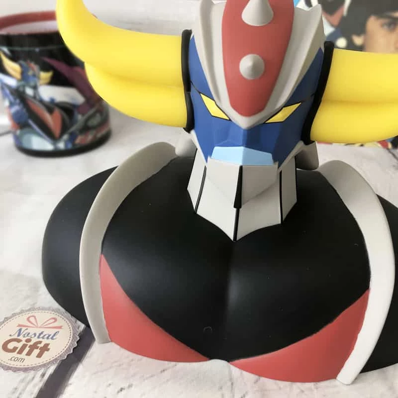 Goldorak - Figurine Tirelire - Tête De Goldorak 4 Goldorak - Figurine Tirelire - Tête De Goldorak – Image 2