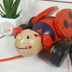 Animal En Bois à Tirer - Lil La Coccinelle