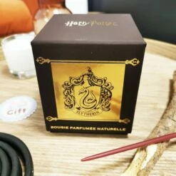 Harry Potter - Bougie Avec Couvercle Serpentard - Parfum Menthe Basilic -cadeaux boutique bougie parfumee harry potter serpentard boite