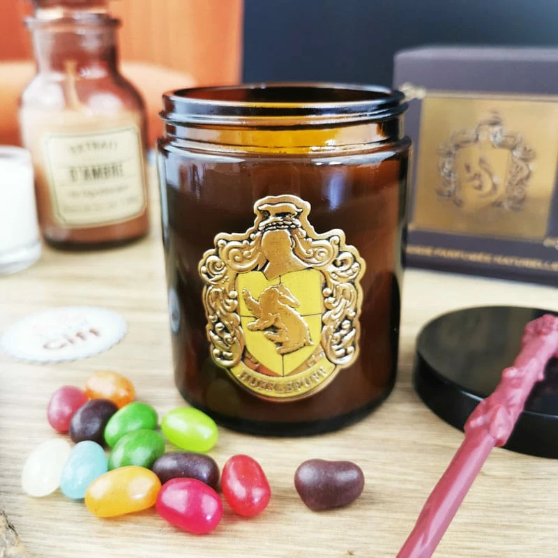 Harry Potter - Bougie Avec Couvercle Poufsouffle - Parfum Mimosa 3 Harry Potter - Bougie Avec Couvercle Poufsouffle - Parfum Mimosa