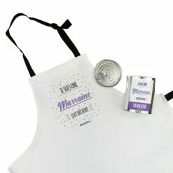 Tablier De Cuisine - "Je Suis Une Marraine Qui Déchire" - Cadeau Marraine -cadeaux boutique cadeau Anniversaire je suis une marraine qui dechire tablier cuisine fond blanc