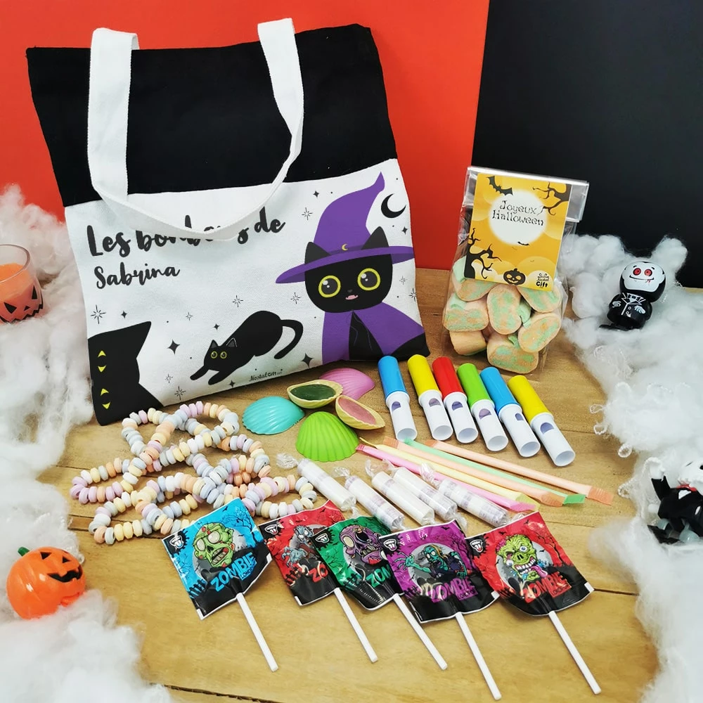 Sac Chat Noir D'Halloween Personnalisé - "Les Bonbons De ..." Rempli De Bonbons 4 Sac Chat Noir D'Halloween Personnalisé - "Les Bonbons De ..." Rempli De Bonbons – Image 2