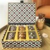 Coffret 6 Bougies - Vintage & Lovely Home - Senteur Ambre, Linge Frais Et Bois De Santal