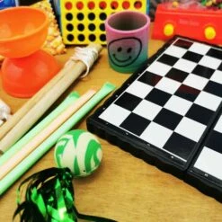 Coffret Cadeau « Jouets Des Années 80 » - Cadeau Homme -cadeaux boutique coffret jouet des annees 80 homme zoom ondamania