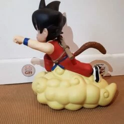 Dragon Ball - Figurine Tirelire Son Goku - Nuage Magique -cadeaux boutique figurine tirelire san goku nuage