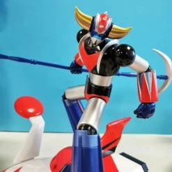 Goldorak - Figurine Goldorak Avec Son Vaisseau Et Ses Astérohaches -cadeaux boutique goldorak figurine vaisseau zoom