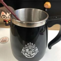Harry Potter - Mug Magique Baguette Mélangeuse Automatique -cadeaux boutique harry potter tasse magique 2 1