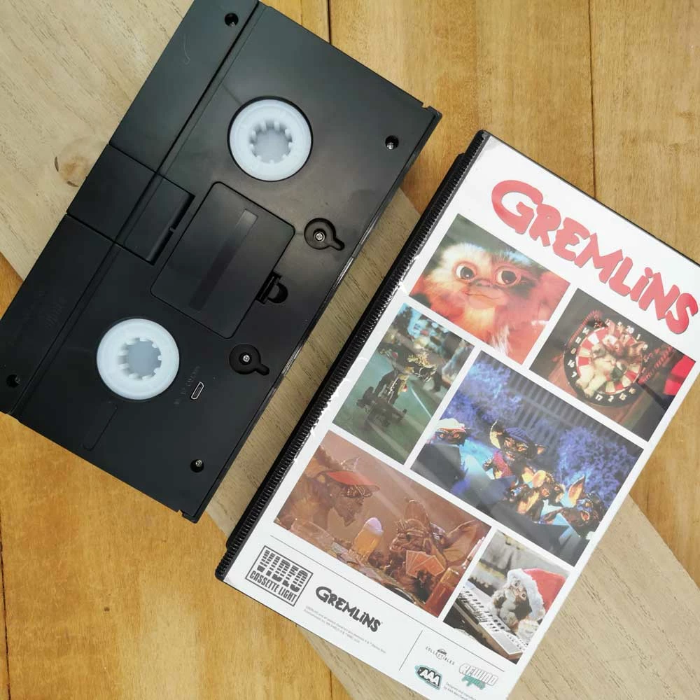 Gremlins - Lampe Veilleuse VHS 10,5x19cm - License Officielle - 7 Couleurs 4 Gremlins - Lampe Veilleuse VHS 10,5x19cm - License Officielle - 7 Couleurs – Image 2