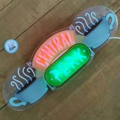 Friends - Panneau Lumineux Néon Central Perk -cadeaux boutique lampe neon friends alumee