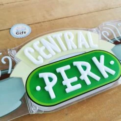 Friends - Panneau Lumineux Néon Central Perk -cadeaux boutique lampe neon friends eteinte zoom