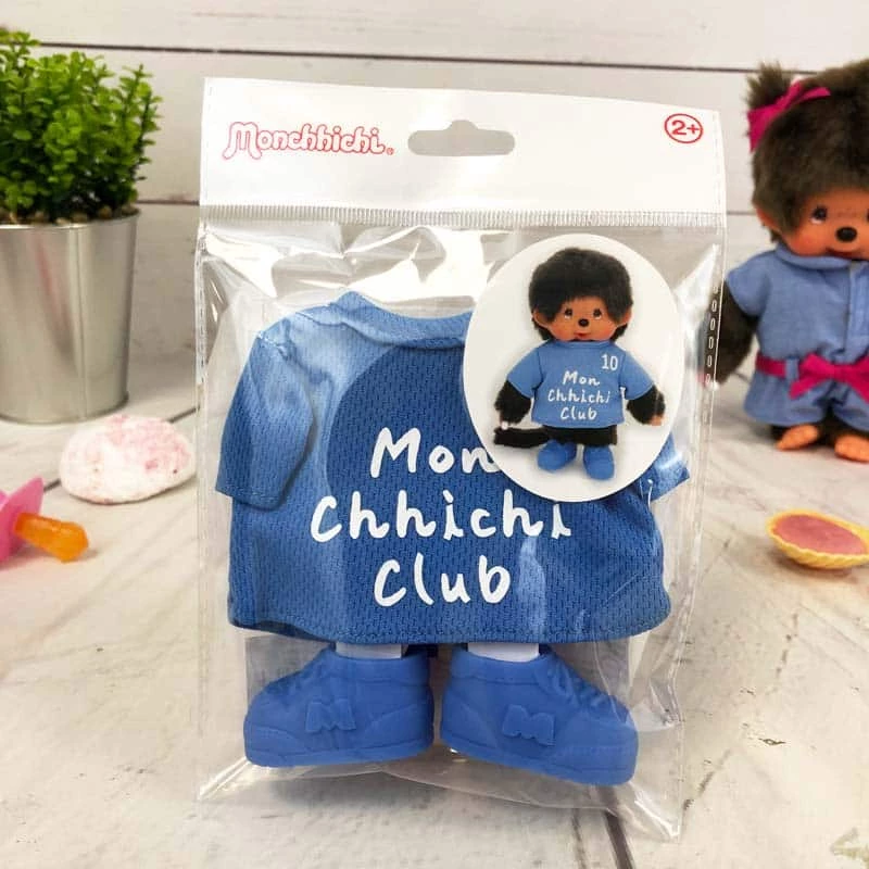 Vêtements Peluche Monchhichi Kiki - Maillot Bleu "Mon Chhichi Club" Et Baskets 3 Vêtements Peluche Monchhichi Kiki - Maillot Bleu "Mon Chhichi Club" Et Baskets