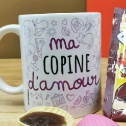 MUG "ma Copine D'amour " Bonbons Rétro 70 - Cadeau Copine -cadeaux boutique mug 70 copine zoom