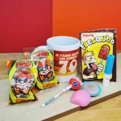 MUG "Je T'aime Depuis Les Années 70 " - Bonbons Rétro 70 -cadeaux boutique mug bonbons je taime 70 couleur sortis