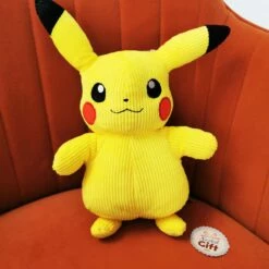 Pokémon - Peluche Pikachu En Velour Côtelé - 20 Cm