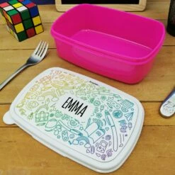 Boîte à Goûter & Gourde Enfant Personnalisées- Arc En Ciel:fille Ou Garçon 11 Boîte à Goûter & Gourde Enfant Personnalisées- Arc En Ciel:fille Ou Garçon -cadeaux boutique personnalisee Rentree scolaire inscription Arc en ciel boite a gouter rose ouverte