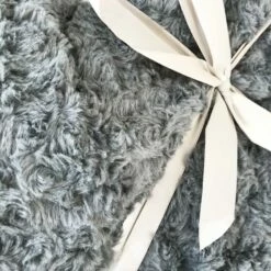 Plaid Doux Gris Clair 120X150 CM -cadeaux boutique plaid gris fonce detail