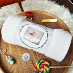 Licorne - Plaid Polaire Blanc - Magie (130 X 160 Cm) -cadeaux boutique plaid licorne