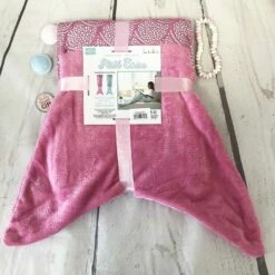 Plaid Sirène Rose -cadeaux boutique plaid sirene 2