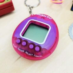 Pocket Pet - Porte Clé - Animal De Compagnie Numérique -cadeaux boutique pocket pet rose zoom