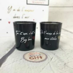 Coffret Cadeau - 6 Bougies "Y'a De L'amour Dans L'air" 13 Coffret Cadeau - 6 Bougies "Y'a De L'amour Dans L'air" -cadeaux boutique set bougies ya de lamour dans lair 4 1