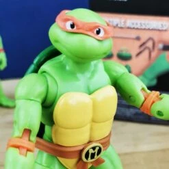 Tortues Ninja - Figurine Michelangelo 13 Cm -cadeaux boutique tmnt michaelangelo zoom